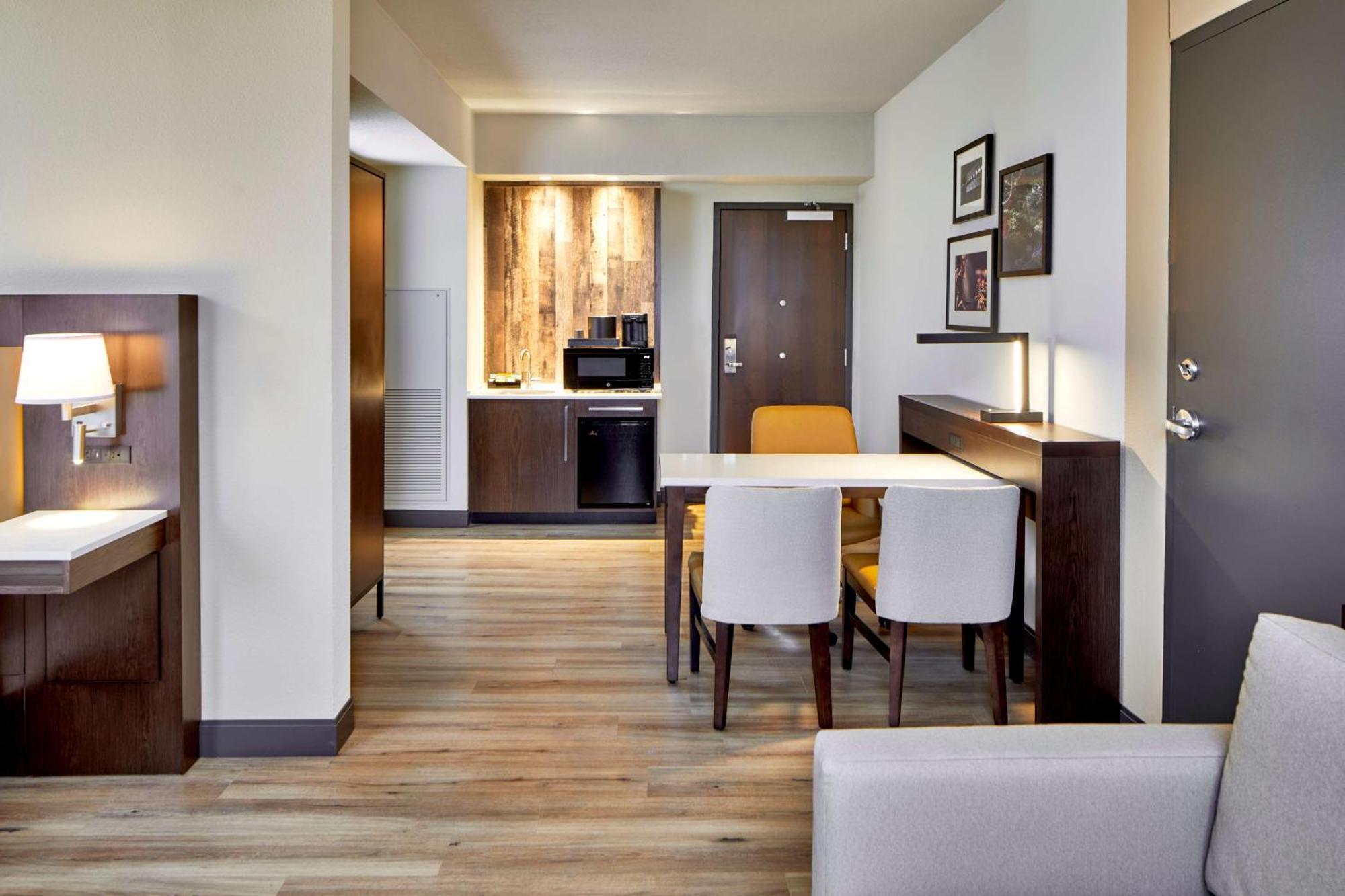 Embassy Suites By Hilton Nashville Downtown Buitenkant foto